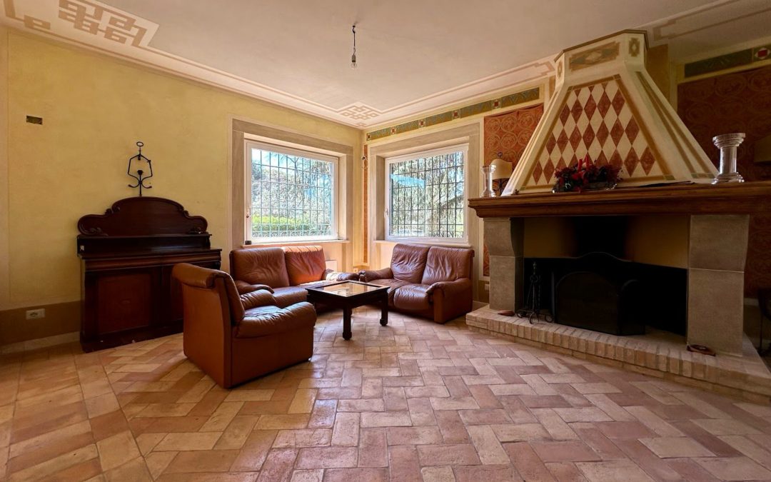 vendesi villa a Roma
