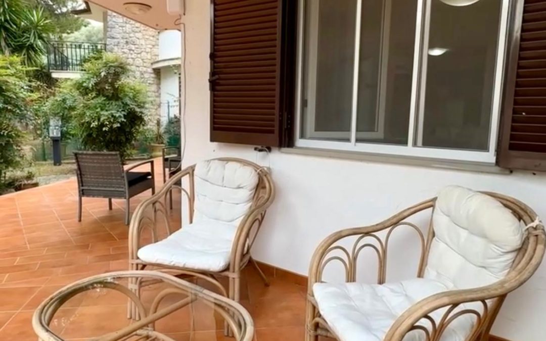 VILLA ANGOLO  -(SPERLONGA)